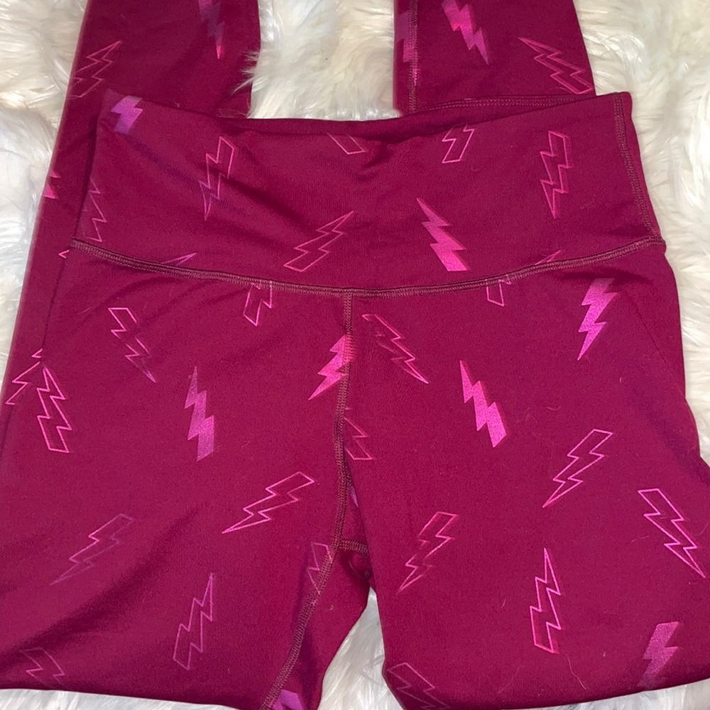 Old Navy Active lightning bolt leggings